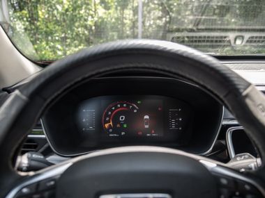 Geely Atlas Pro 2022 года, 69 474 км - вид 5