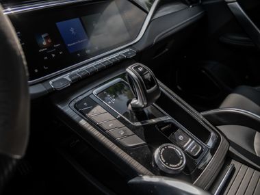 Geely Atlas Pro 2022 года, 69 474 км - вид 11
