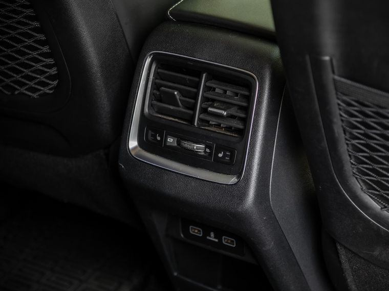 Geely Atlas Pro 2022 года, 69 474 км - вид 15