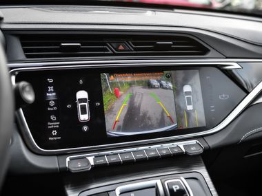 Geely Atlas Pro 2022 года, 69 474 км - вид 10