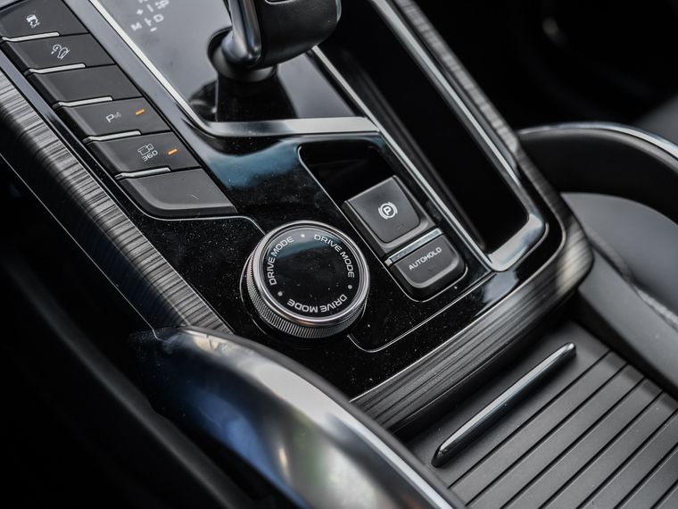 Geely Atlas Pro 2022 года, 69 474 км - вид 12