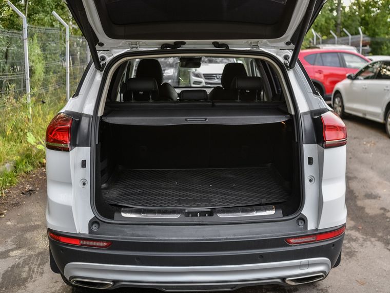 Geely Atlas Pro 2022 года, 69 474 км - вид 17