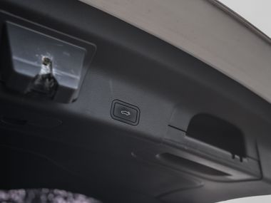 Geely Atlas Pro 2022 года, 69 474 км - вид 18