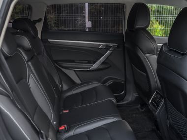 Geely Atlas Pro 2022 года, 69 474 км - вид 15