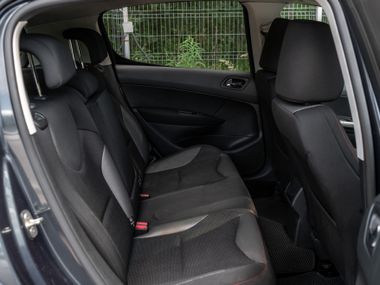 Peugeot 308 2011 года, 246 948 км - вид 11