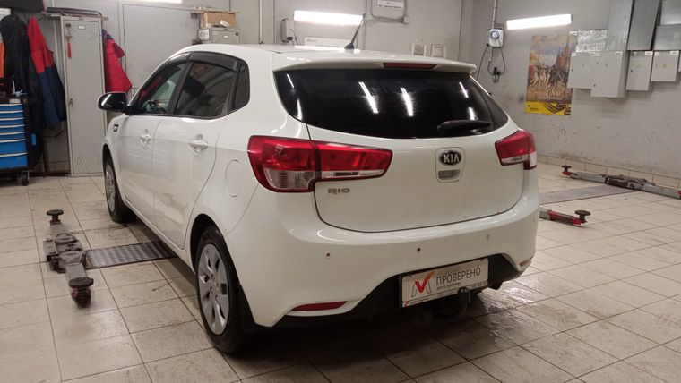 KIA Rio 2016 года, 136 278 км - вид 4
