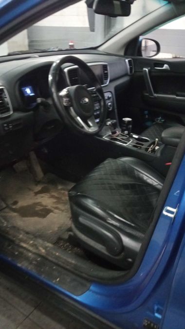 KIA Sportage 2021 года, 250 000 км - вид 5