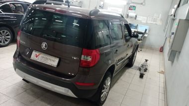 Skoda Yeti 2015 года, 141 316 км - вид 3