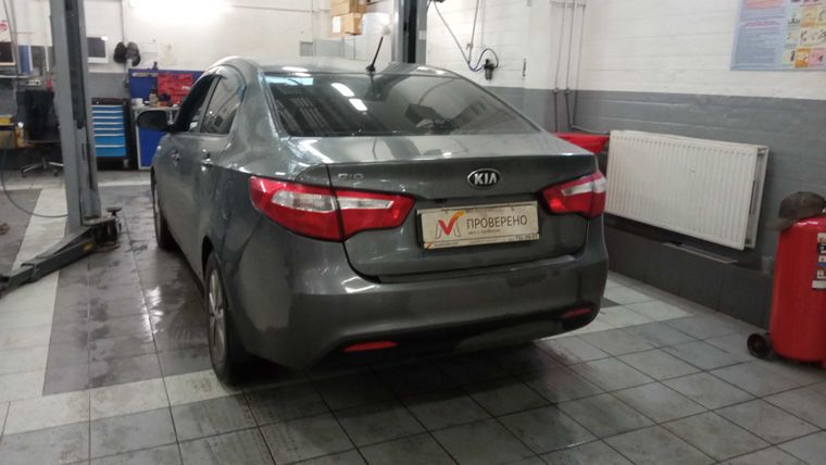 KIA Rio 2014 года, 145 545 км - вид 4