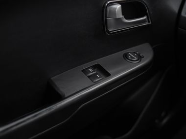 Kia Rio 2014 года, 145 545 км - вид 9