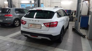 ВАЗ (LADA) Vesta 2021 года, 97 000 км - вид 3