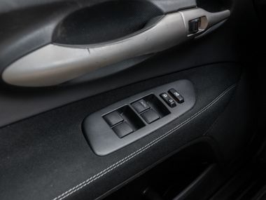 Toyota Auris 2009 года, 223 103 км - вид 9