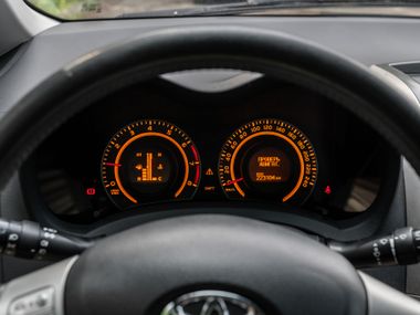 Toyota Auris 2009 года, 223 103 км - вид 5
