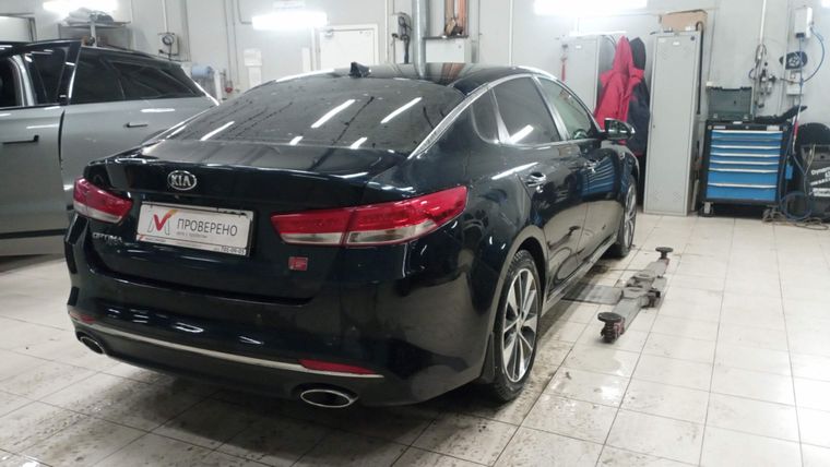 Kia Optima 2017 года, 128 850 км - вид 3