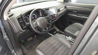 Mitsubishi Outlander 2022 года, 12 597 км - вид 5