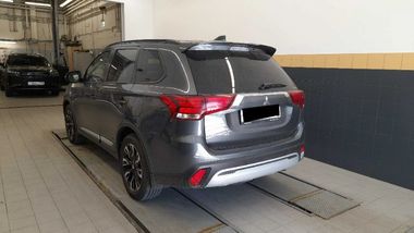 Mitsubishi Outlander 2022 года, 12 597 км - вид 4