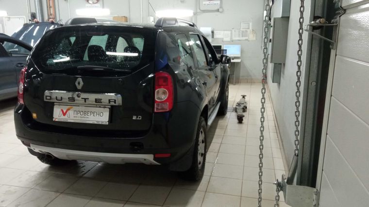 Renault Duster 2014 года, 173 677 км - вид 4