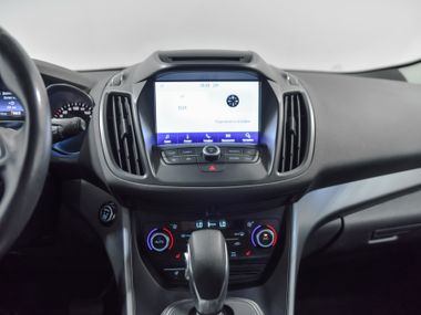 Ford Kuga 2019 года, 146 113 км - вид 9