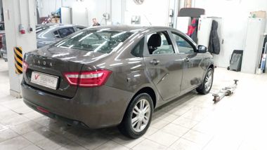 ВАЗ (LADA) Vesta 2017 года, 122 723 км - вид 3