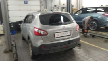Nissan Qashqai 2010 года, 210 721 км - вид 4