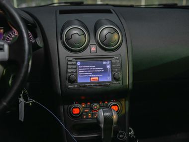 Nissan Qashqai 2010 года, 210 721 км - вид 9