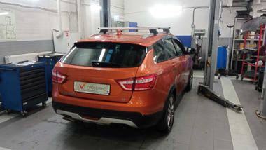 ВАЗ (LADA) Vesta Cross 2018 года, 132 603 км - вид 3