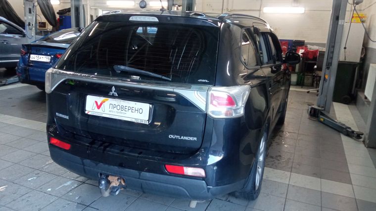 Mitsubishi Outlander 2012 года, 204 648 км - вид 3