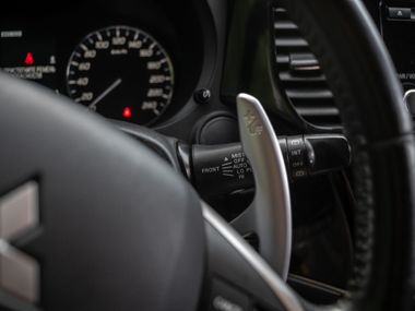 Mitsubishi Outlander 2012 года, 204 648 км - вид 8
