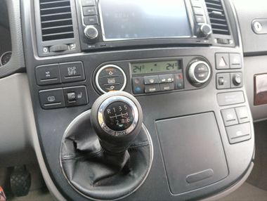Volkswagen Multivan 2007 года, 229 271 км - вид 11