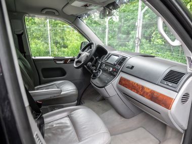 Volkswagen Multivan 2007 года, 229 271 км - вид 13