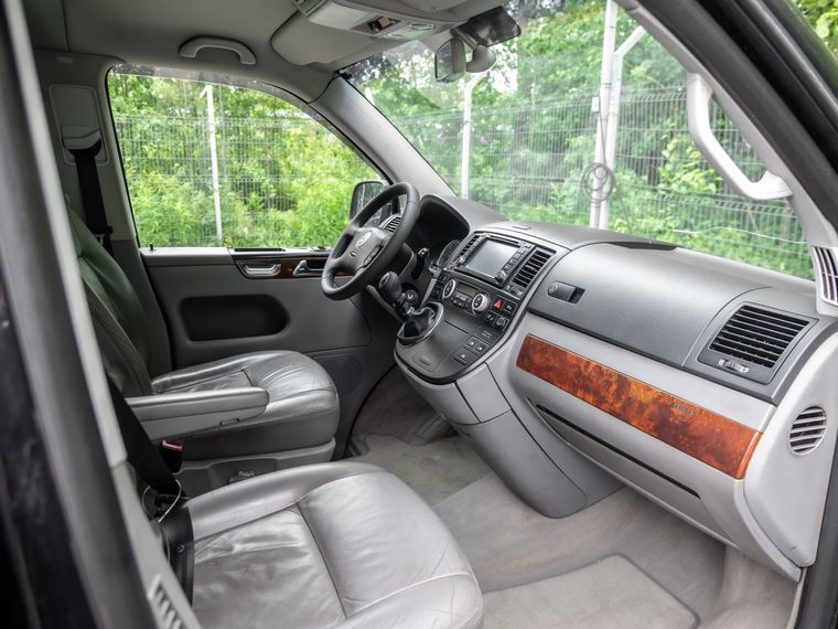 Volkswagen Multivan 2007 года, 229 271 км - вид 13