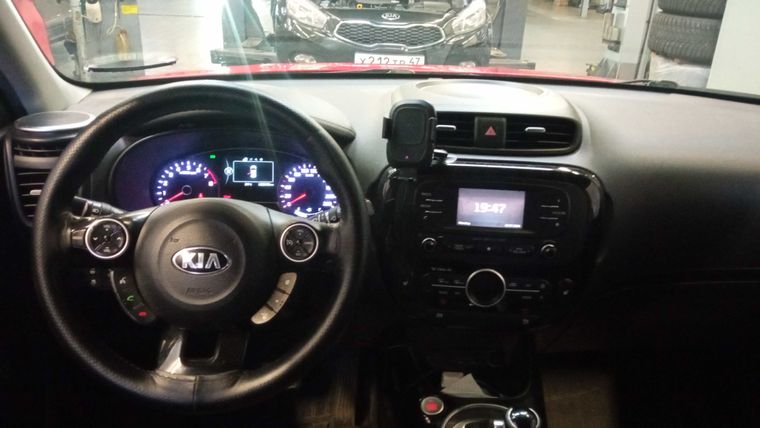 KIA Soul 2015 года, 130 678 км - вид 5