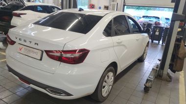 ВАЗ (LADA) Vesta 2023 года, 31 100 км - вид 3