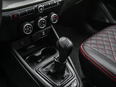 ВАЗ (LADA) Vesta 2023 года, 31 100 км - вид 8