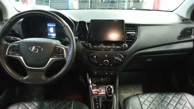 Hyundai Solaris 2021 года, 104 992 км - вид 5