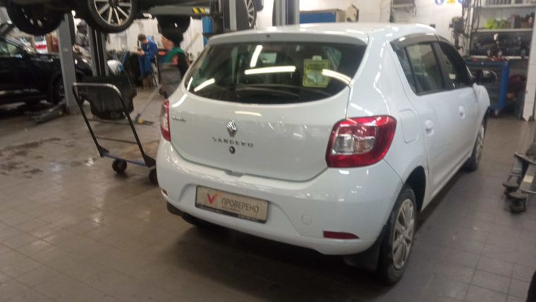 Renault Sandero 2018 года, 99 478 км - вид 3