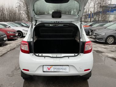 Renault Sandero 2018 года, 99 478 км - вид 17