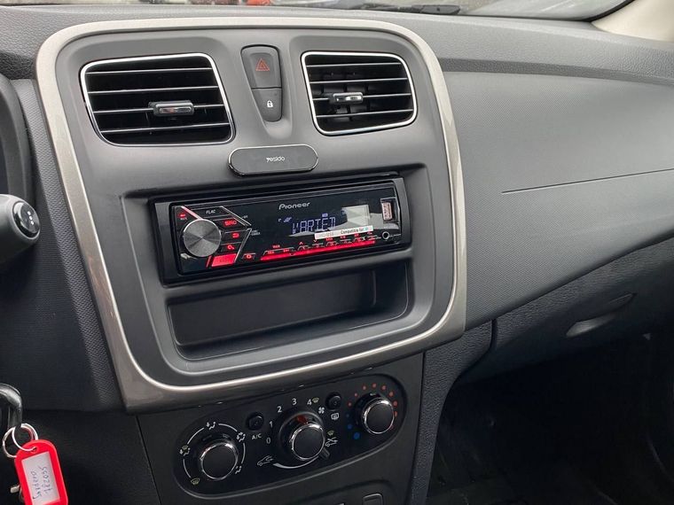 Renault Sandero 2018 года, 99 478 км - вид 10