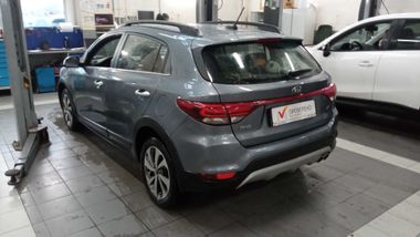 KIA Rio X-Line 2019 года, 64 202 км - вид 4