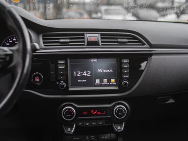 KIA Rio X-Line 2019 года, 64 202 км - вид 8