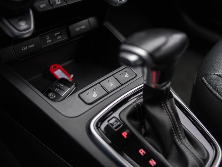 KIA Rio X-Line 2019 года, 64 202 км - вид 11