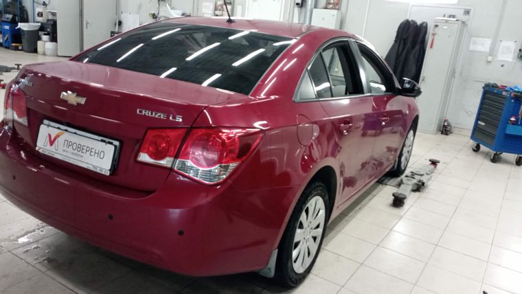 Chevrolet Cruze 2010 года, 265 239 км - вид 3