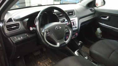 Kia Rio 2016 года, 70 000 км - вид 5