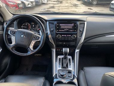 Mitsubishi Pajero Sport 2019 года, 76 560 км - вид 8