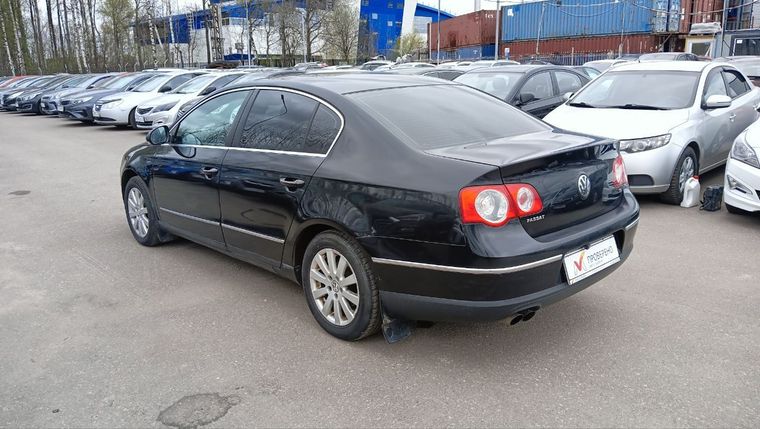 Volkswagen Passat 2010 года, 269 095 км - вид 6