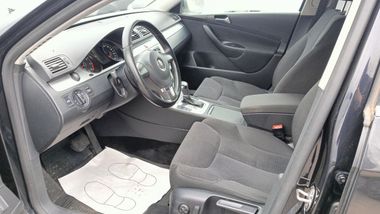 Volkswagen Passat 2010 года, 269 095 км - вид 16