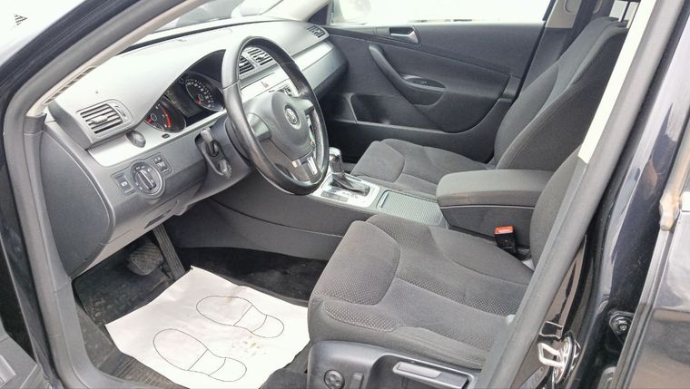 Volkswagen Passat 2010 года, 269 095 км - вид 16