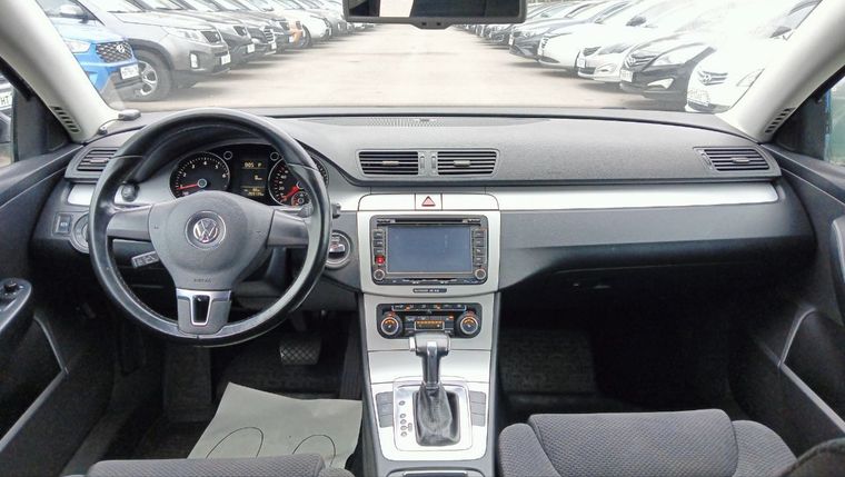 Volkswagen Passat 2010 года, 269 095 км - вид 7