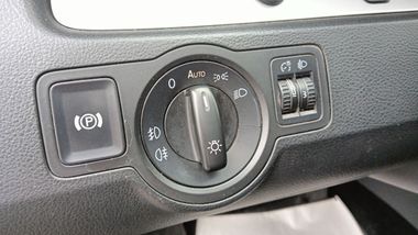 Volkswagen Passat 2010 года, 269 095 км - вид 15