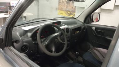 Peugeot Partner 2008 года, 176 487 км - вид 5